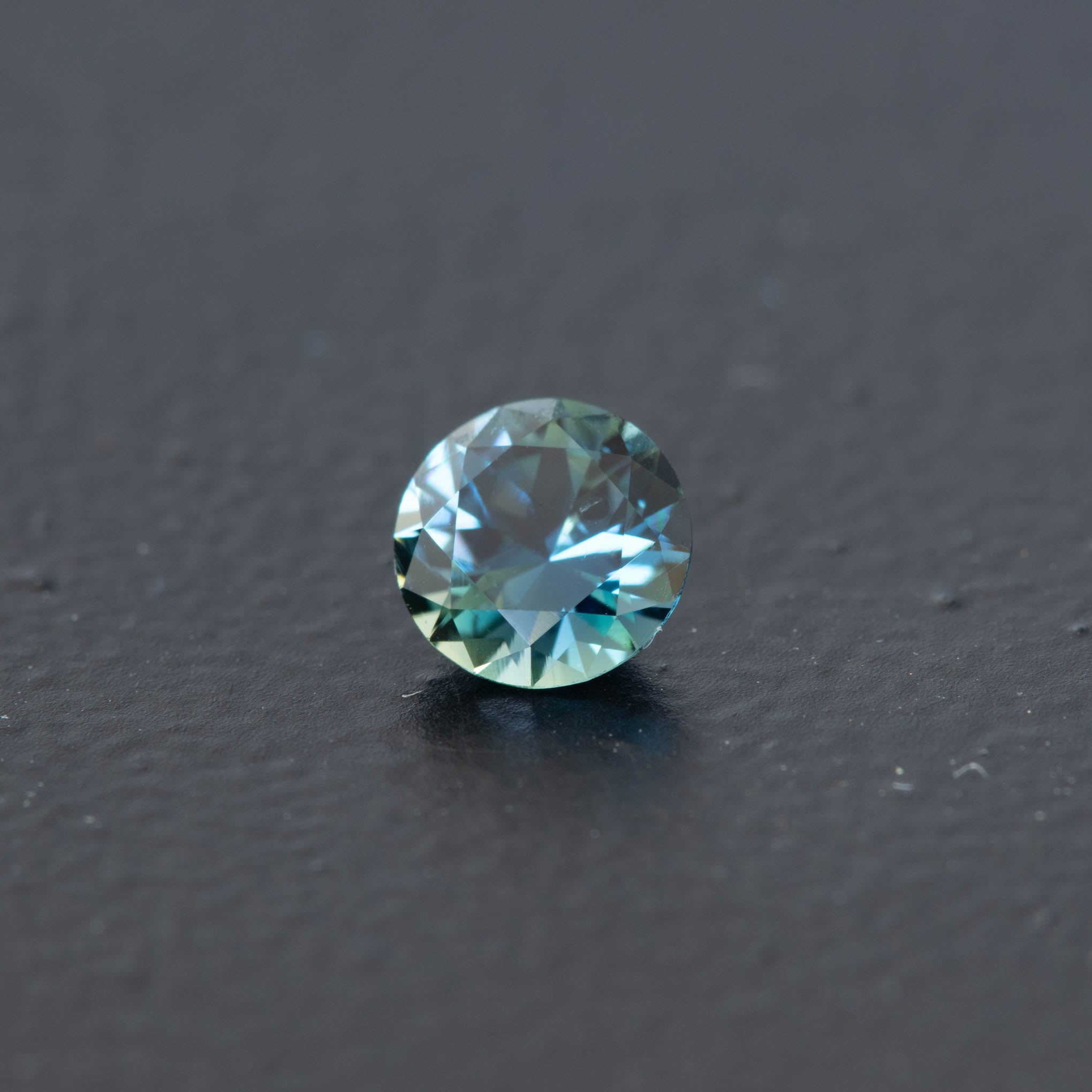 Teal Brilliant Sapphire 0.42ct [S.T.BR.1001]