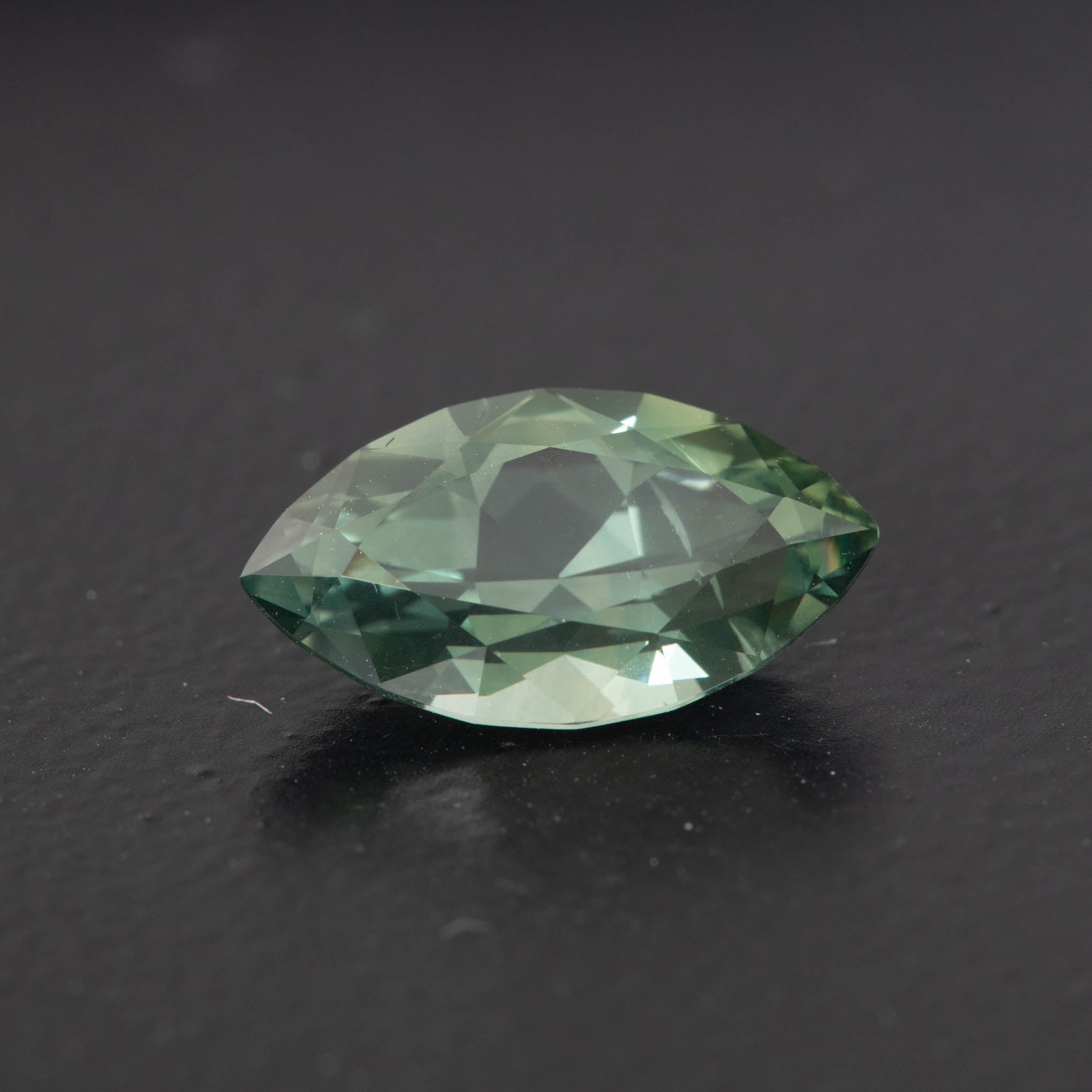 Green Marquise Sapphire 3.6ct (S.G.M.1127)