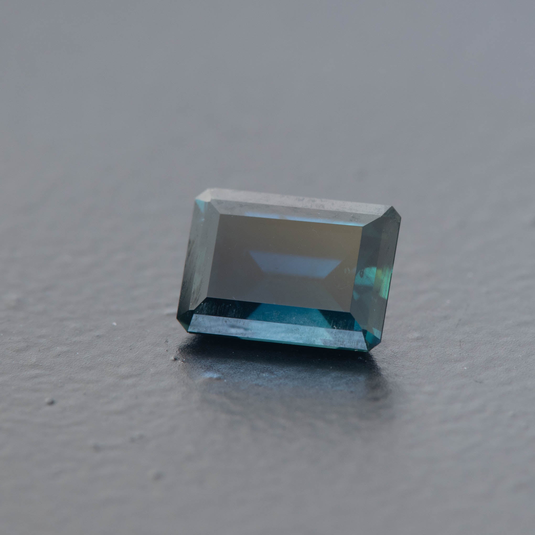 Blue Baguette Sapphire 1.09ct [S.B.BA.1145]