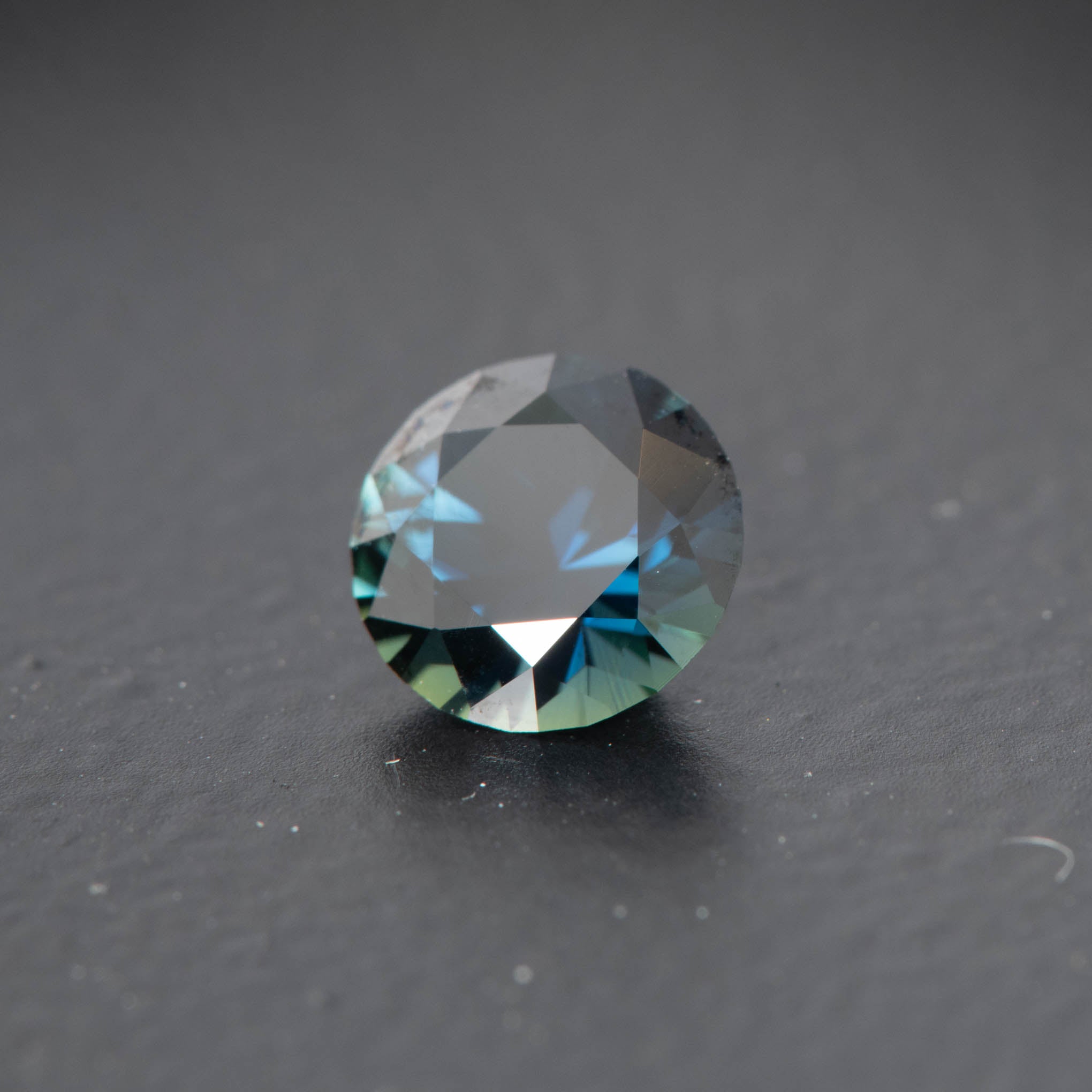 Parti Brilliant Sapphire 0.85ct [S.P.BR.1158]