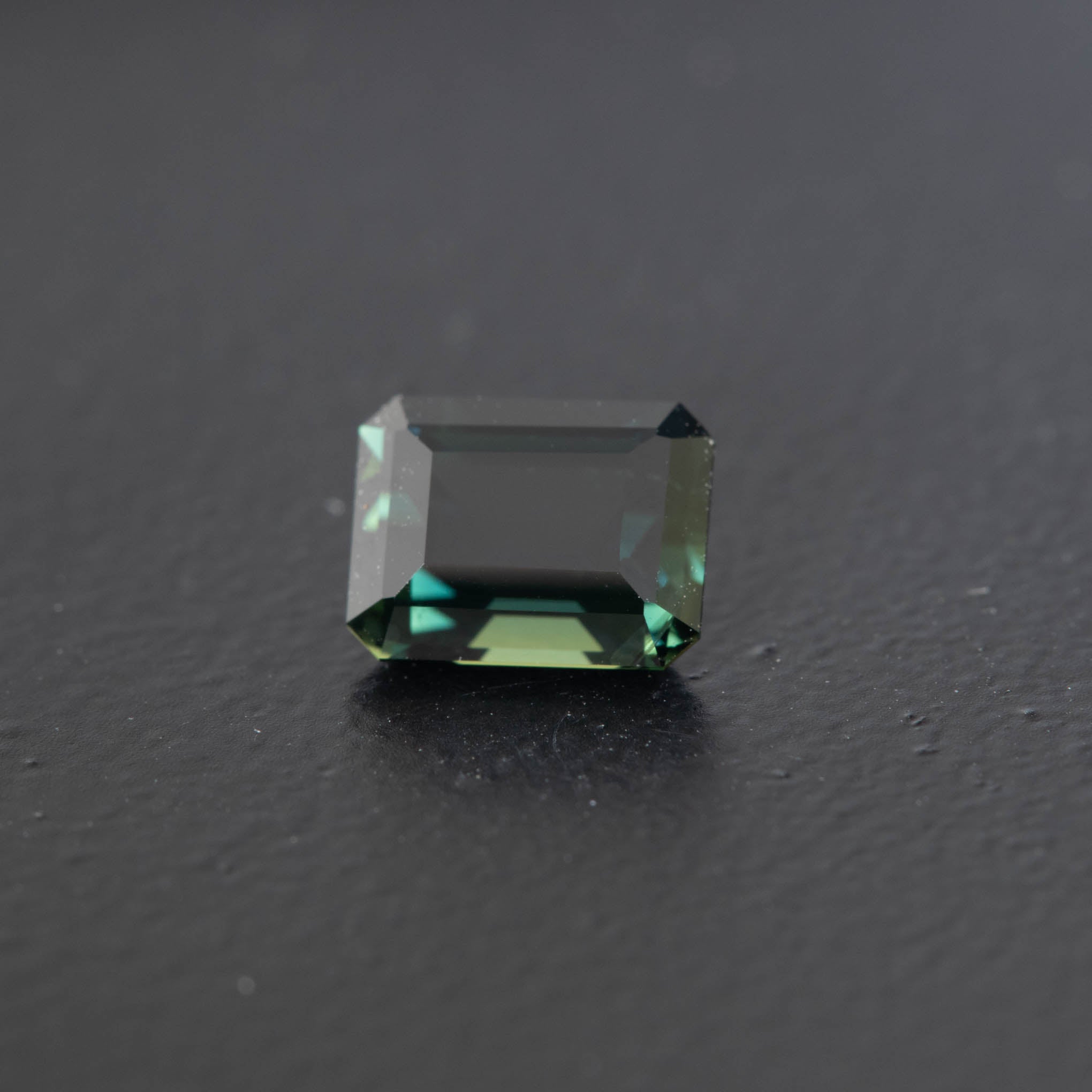 Parti Emerald Sapphire 1.85ct [S.P.E.1184]