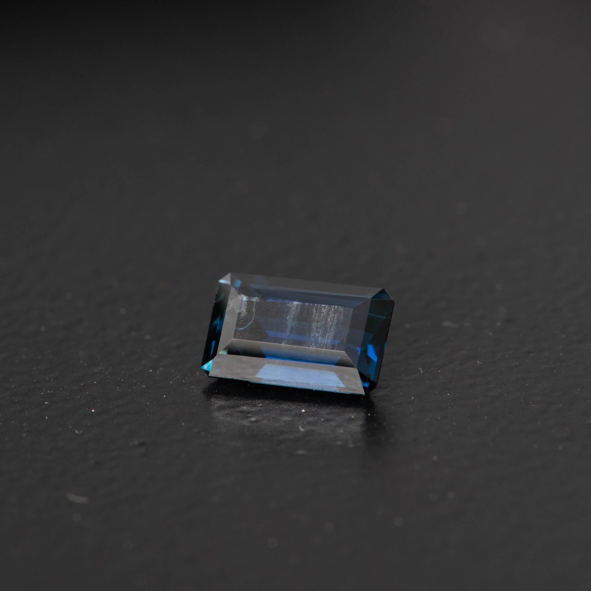 Blue Emerald Sapphire 1.00ct [S.B.E.1190]