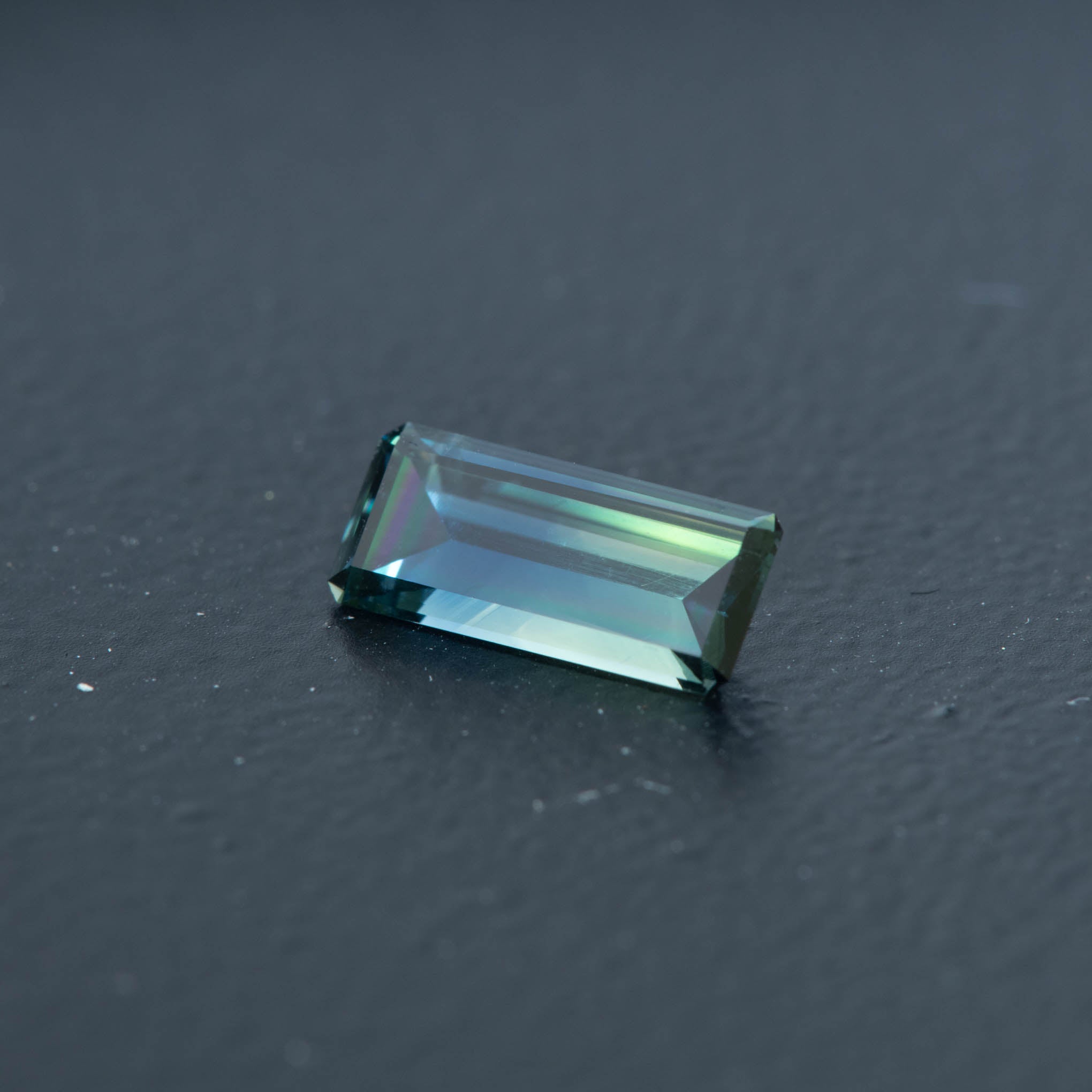 Parti Emerald Sapphire 1.07ct [S.P.E.1223]