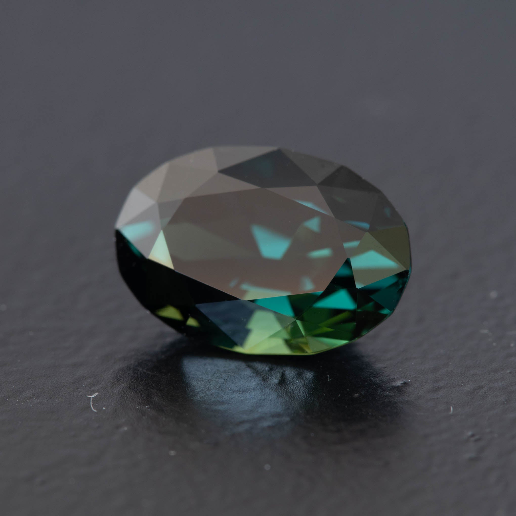 Parti Oval Sapphire 3.43ct [S.P.O.1241]