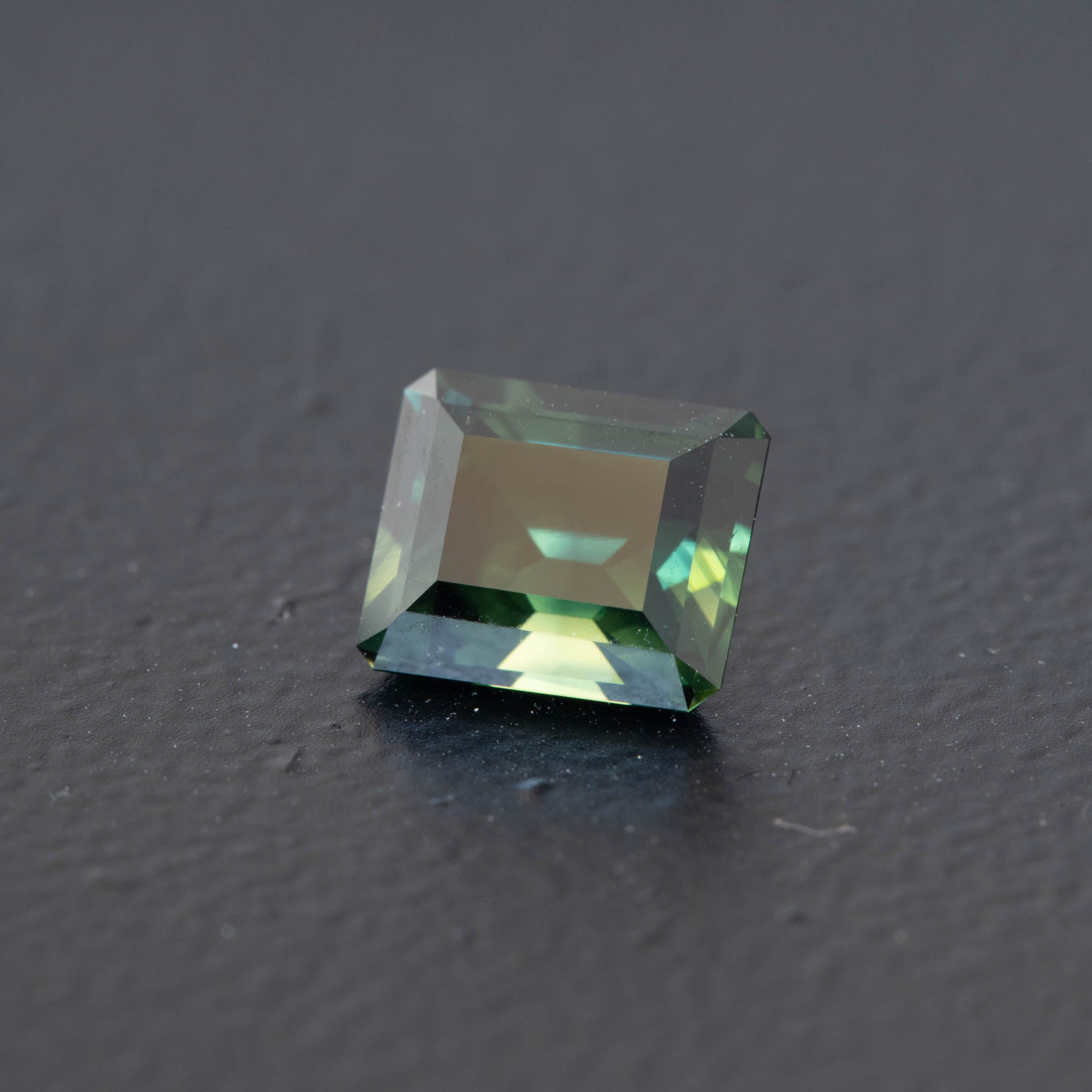 Parti Emerald Sapphire 1.33ct [S.P.E.1248]