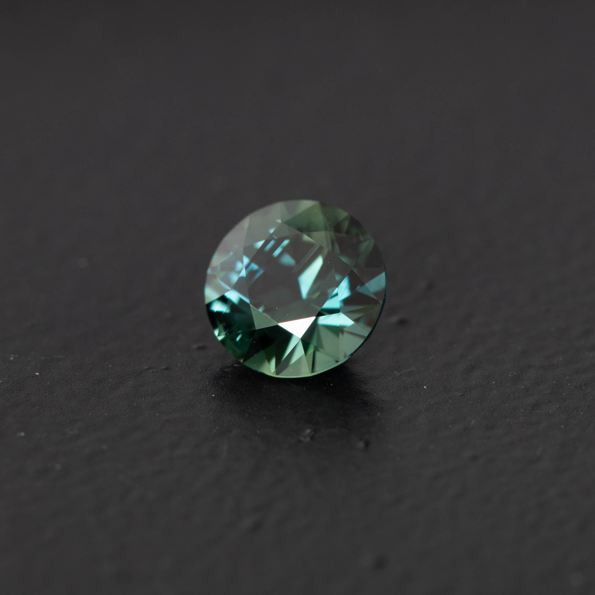 Parti Brilliant Sapphire 0.78ct [S.P.BR.1357]