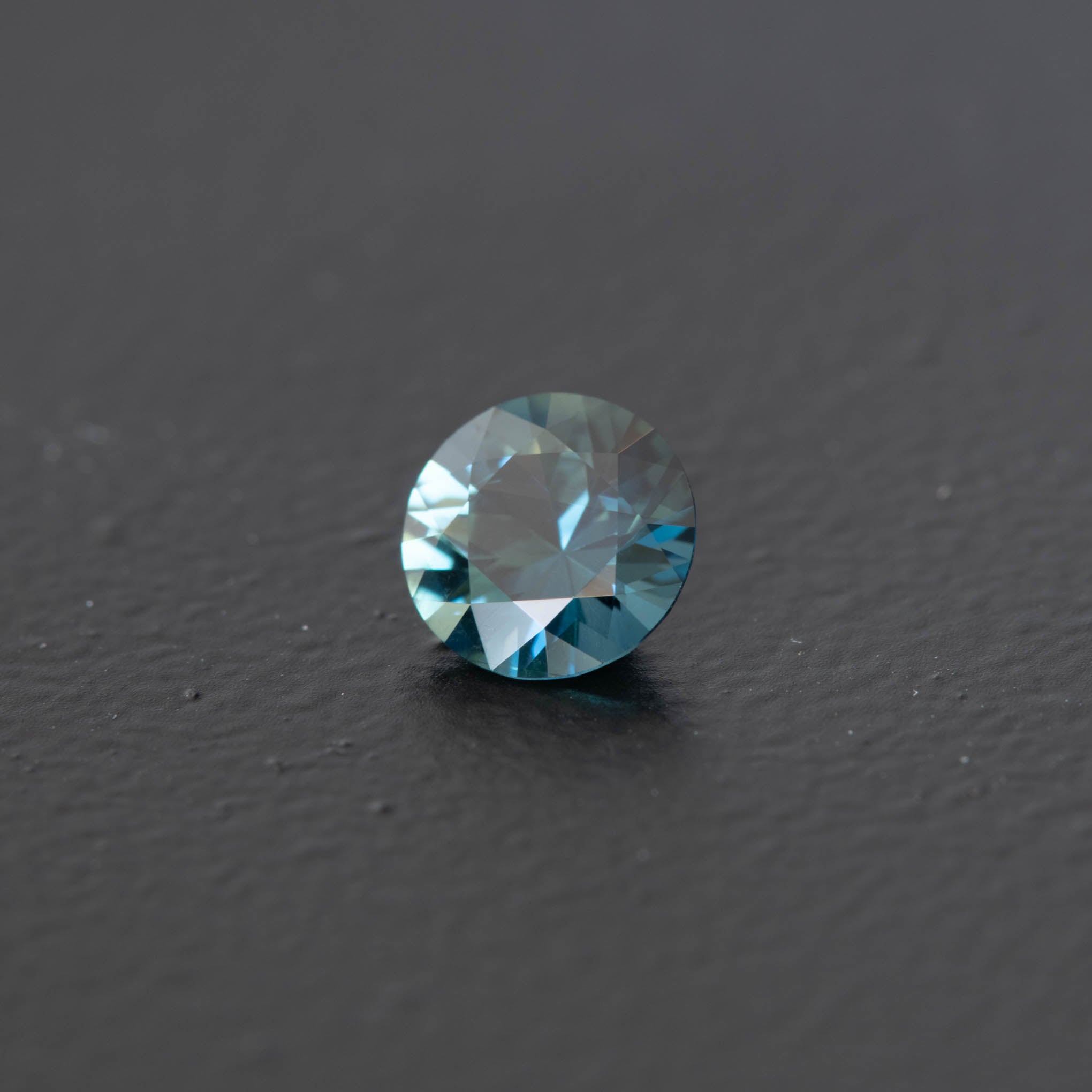 Teal Brilliant Sapphire 0.78ct  [S.T.BR.1508]