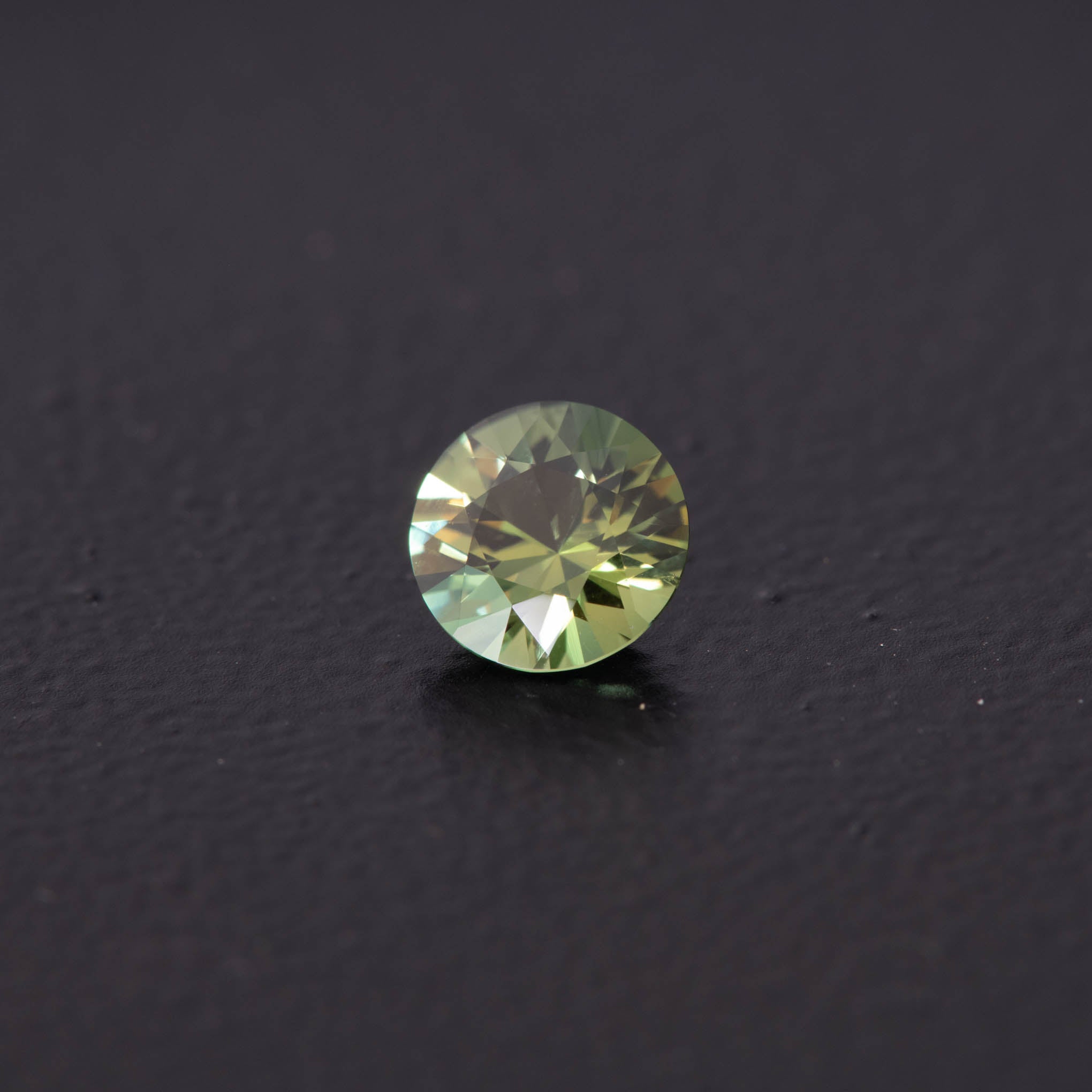 Yellow Brilliant Australian Sapphire. Ethical Australian Sapphire