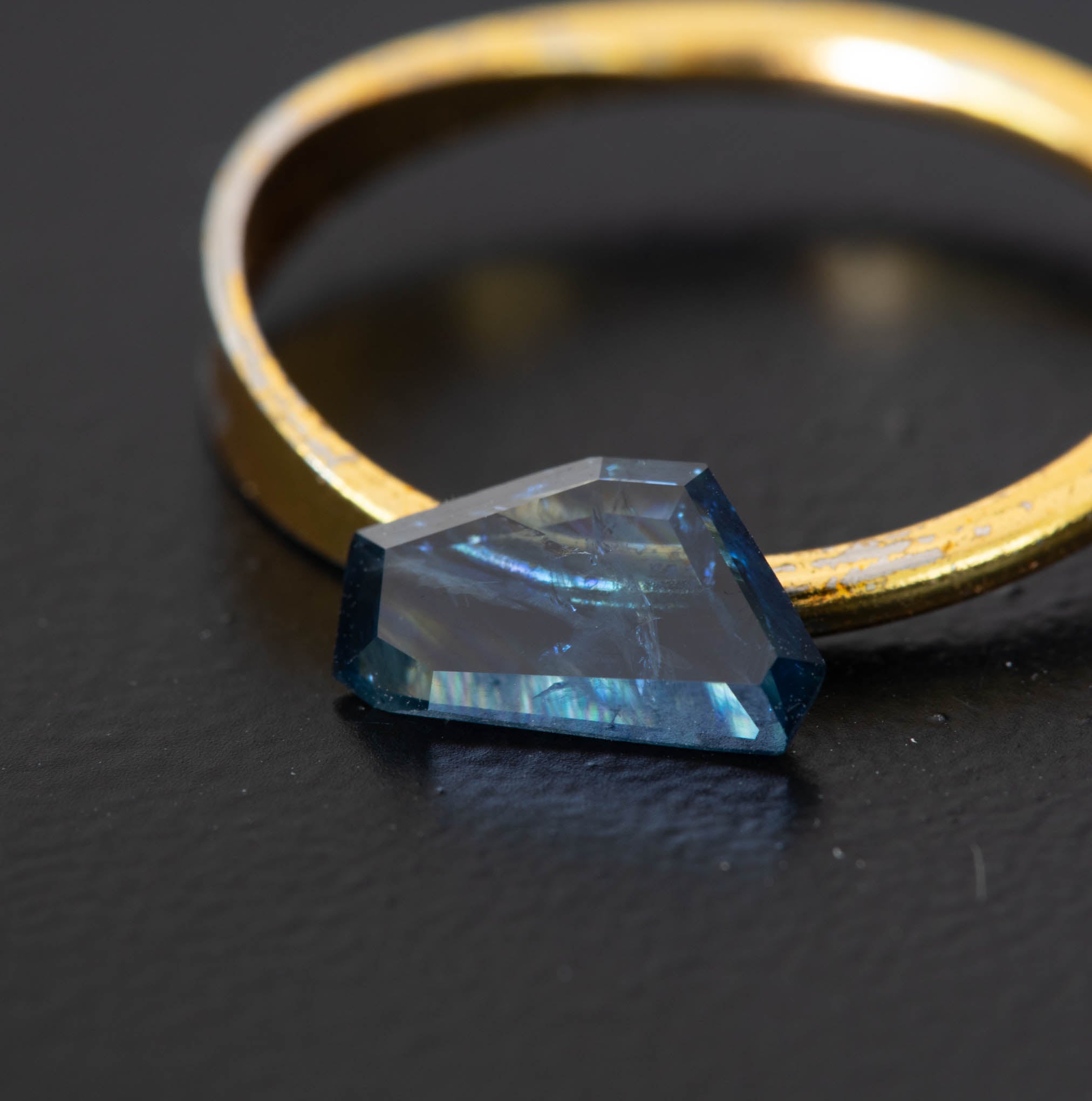 Blue Tablet Sapphire 1.55ct [S.B.T.1659]