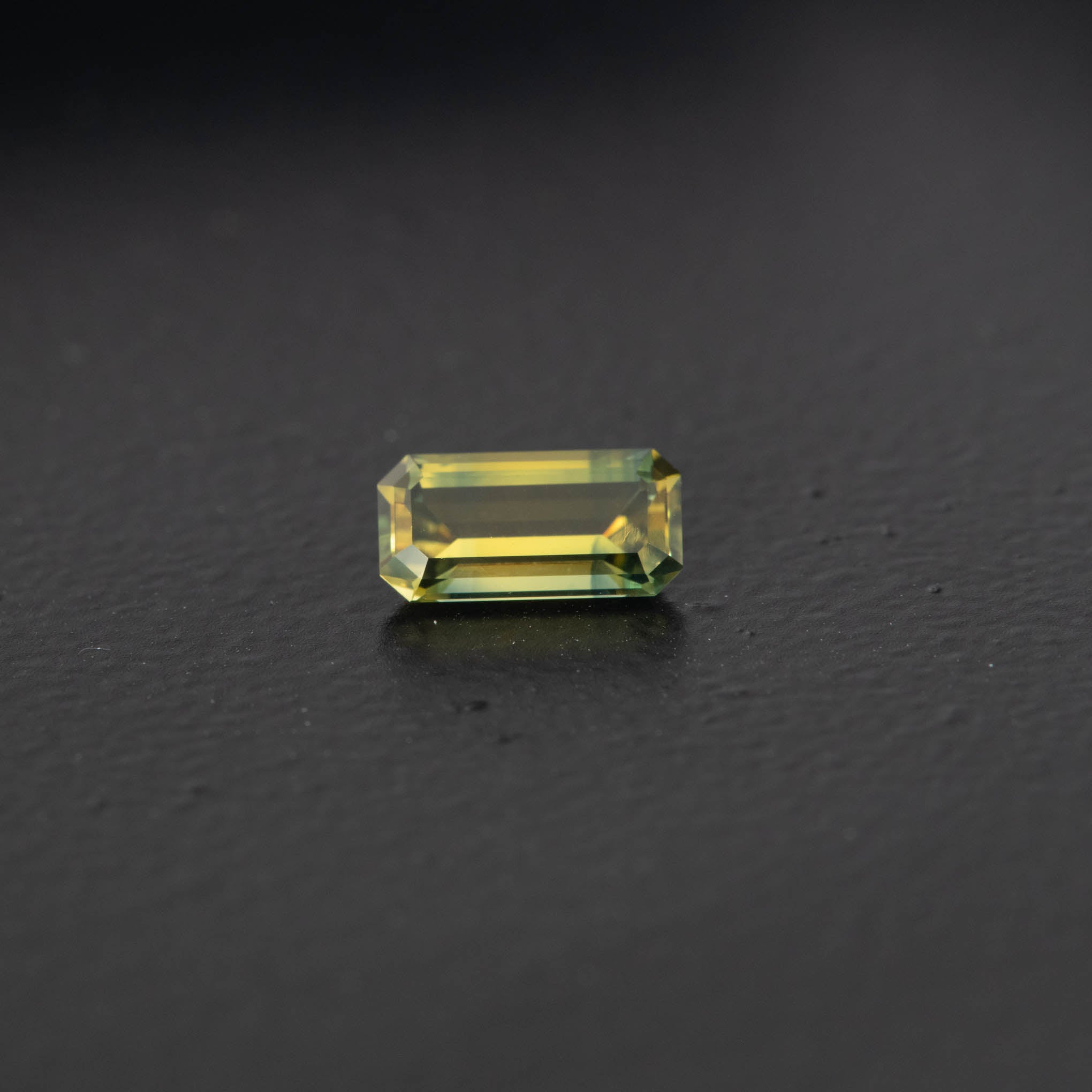 Parti Emerald Sapphire 0.63ct [S.P.E.1816]