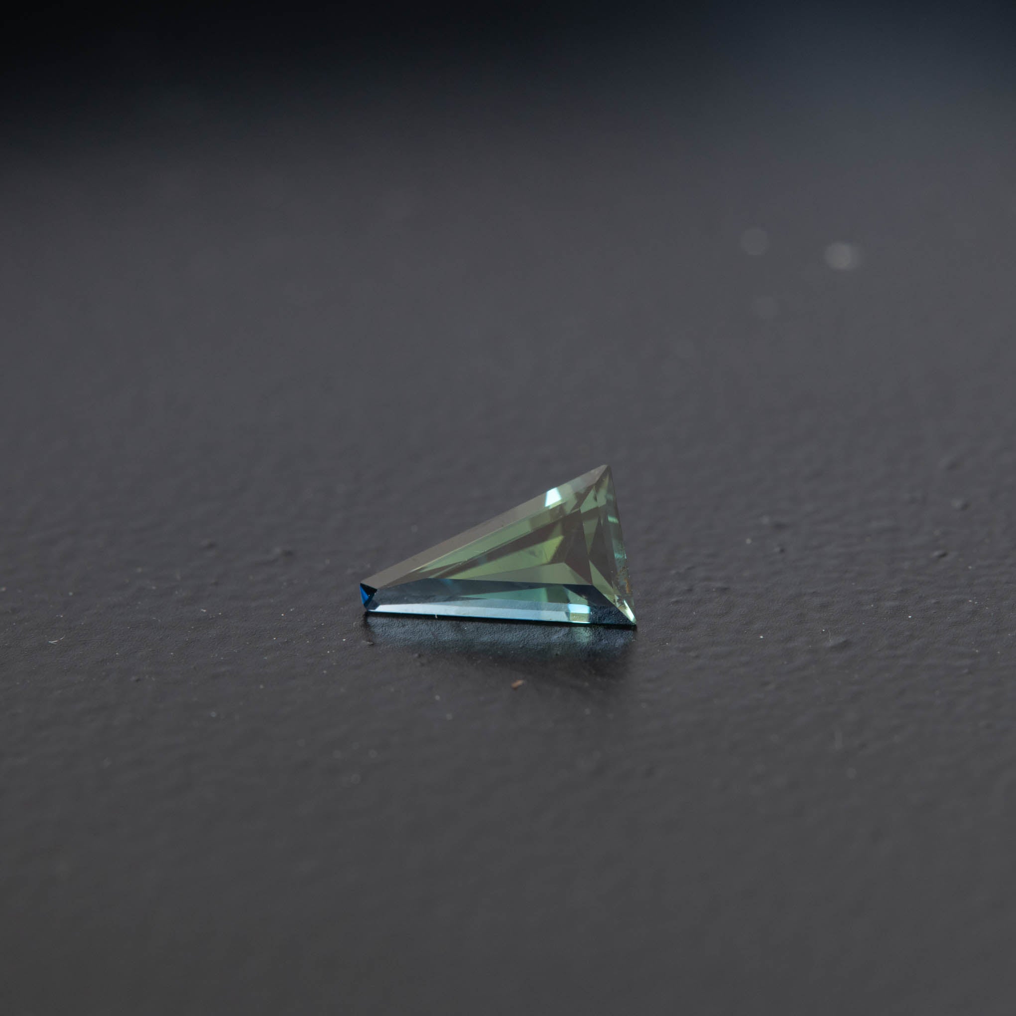 Teal Tapered Baguette Sapphire 0.56ct  [S.T.TB.1867]