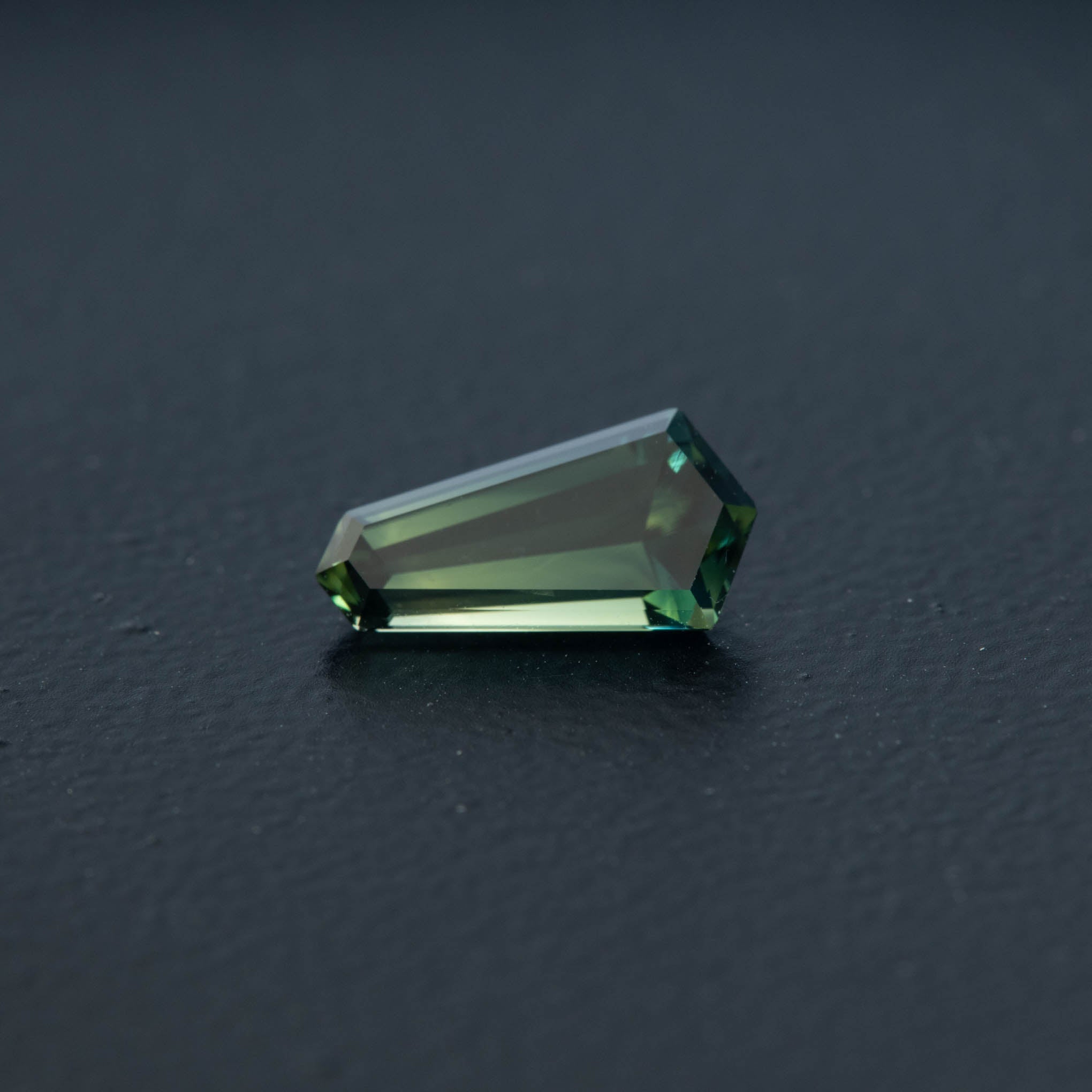 Parti Kite Sapphire 1.46ct  [S.P.K.1924]