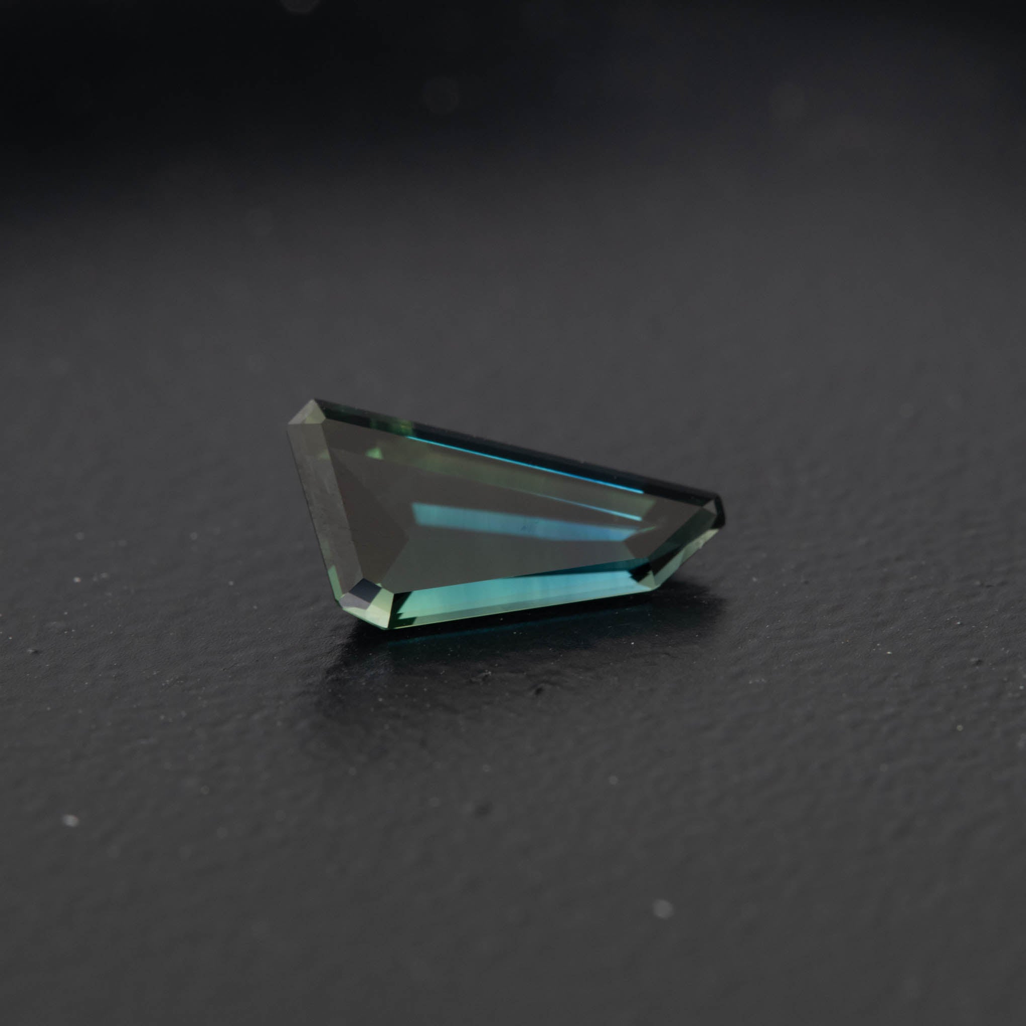 Teal Free Form Sapphire 1.99ct  [S.T.FF.1970]