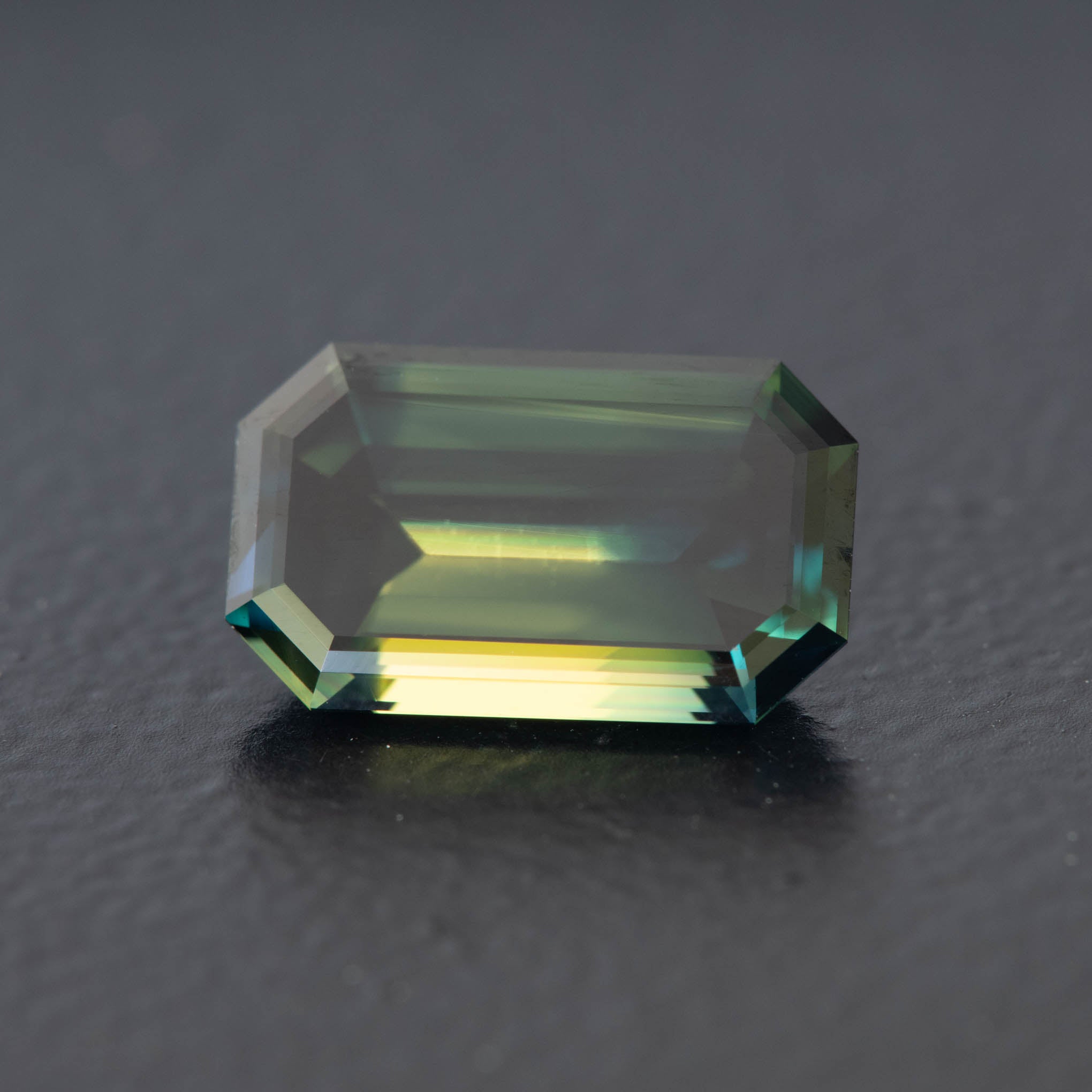 Parti Emerald Sapphire 3.07ct  [S.P.E.2127]