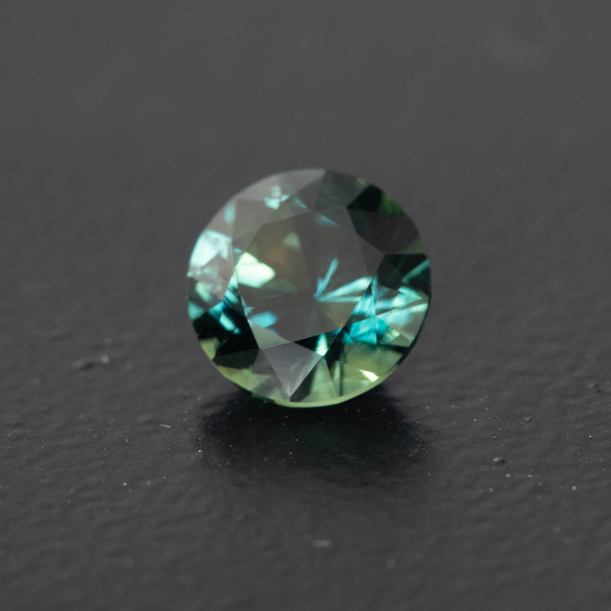 Parti Brilliant Sapphire 1.45ct  [S.P.BR.2059]