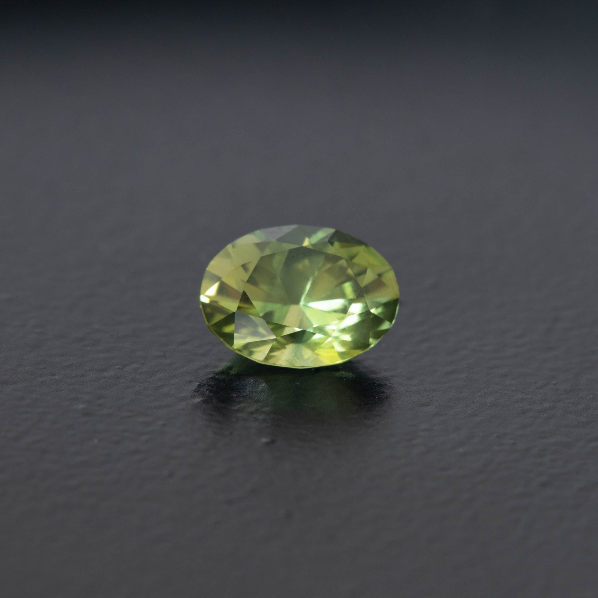 Parti Oval Sapphire 1.83ct  [S.P.O.2222]