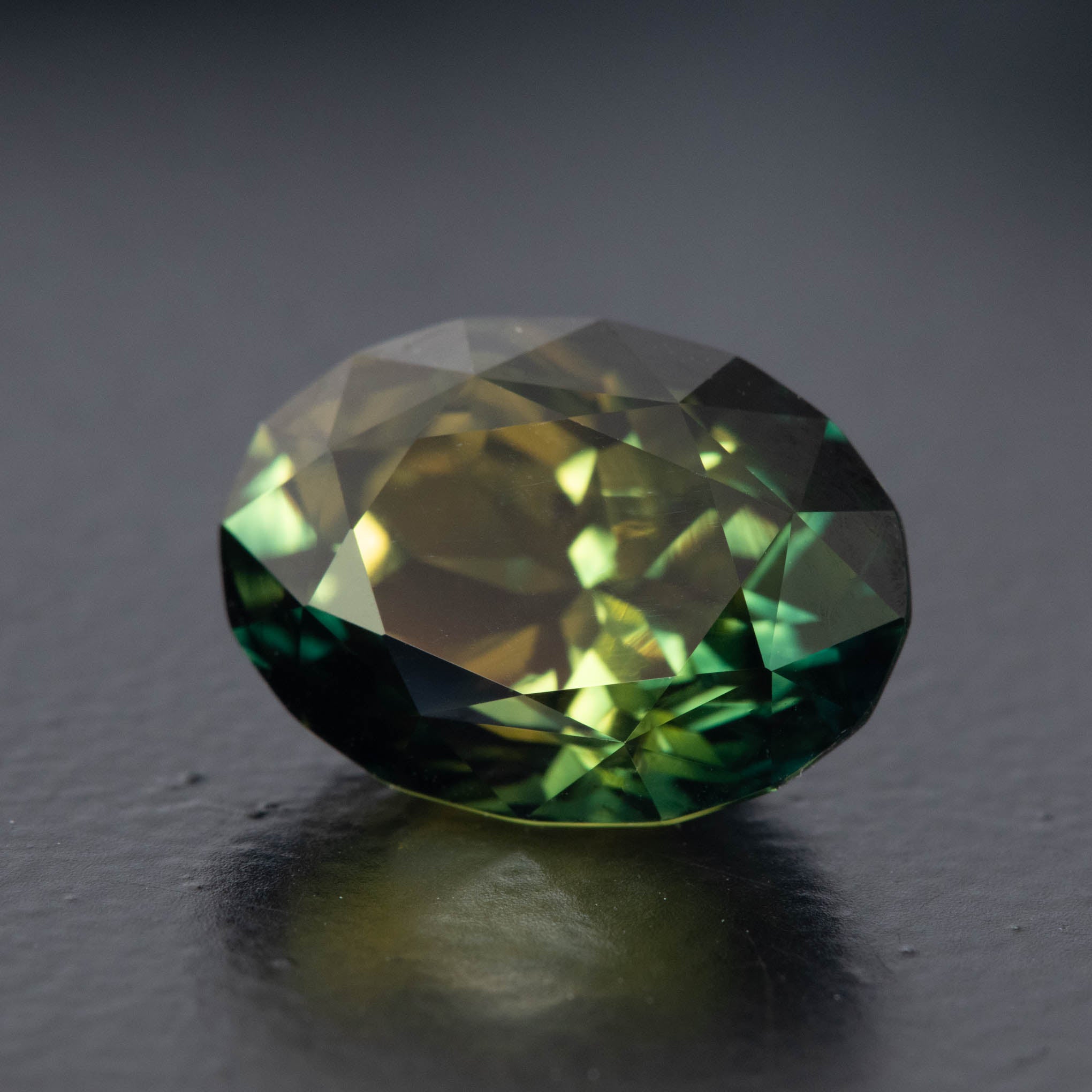 Parti Oval Sapphire 7.8ct  [S.P.O.2223]