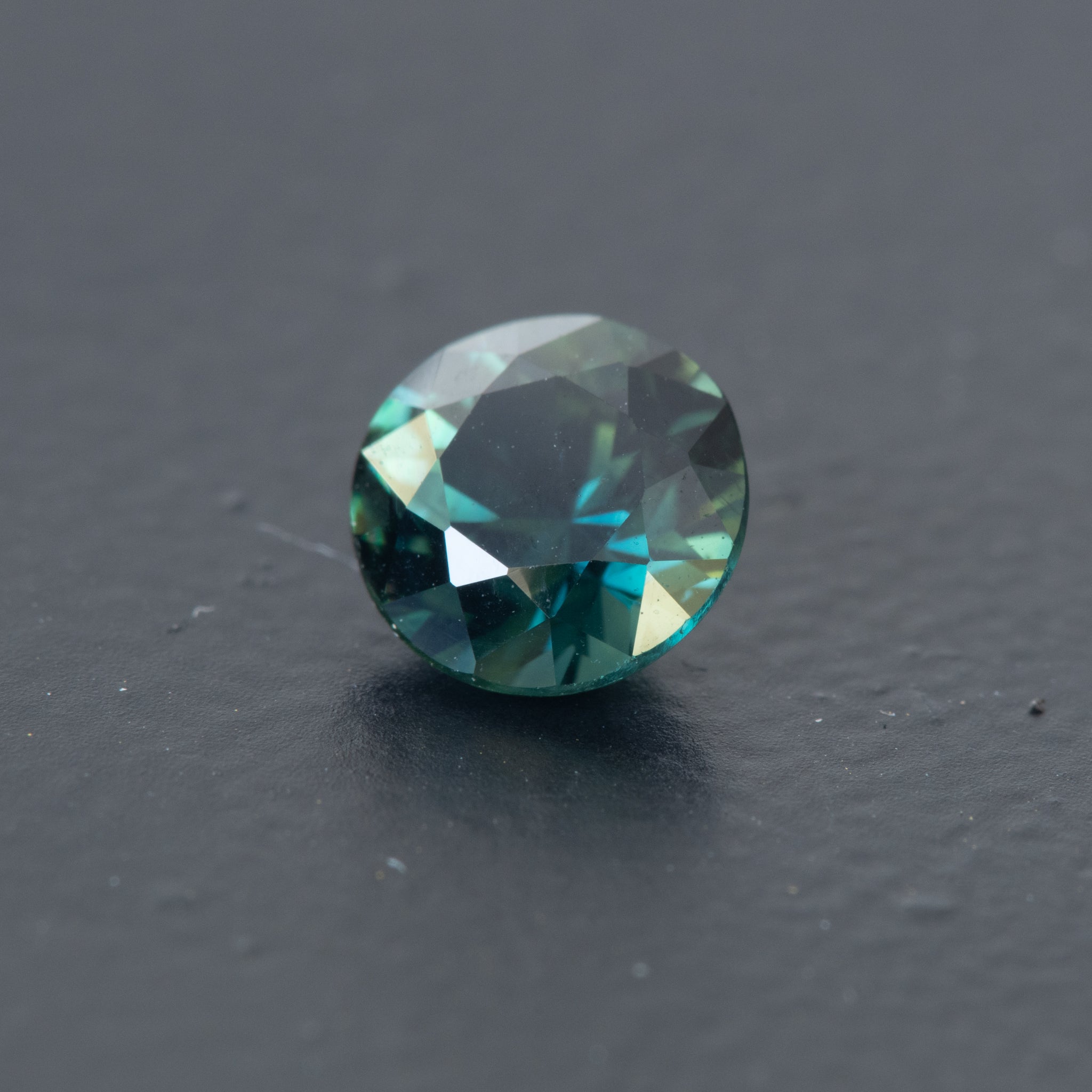 Parti Brilliant Sapphire 0.81ct (S.P.BR.836)