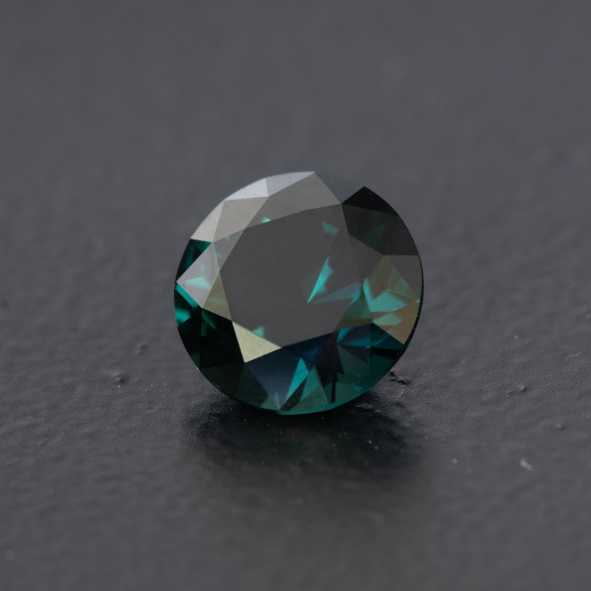 Teal Brilliant Sapphire 1.5ct (S.T.BR.923)